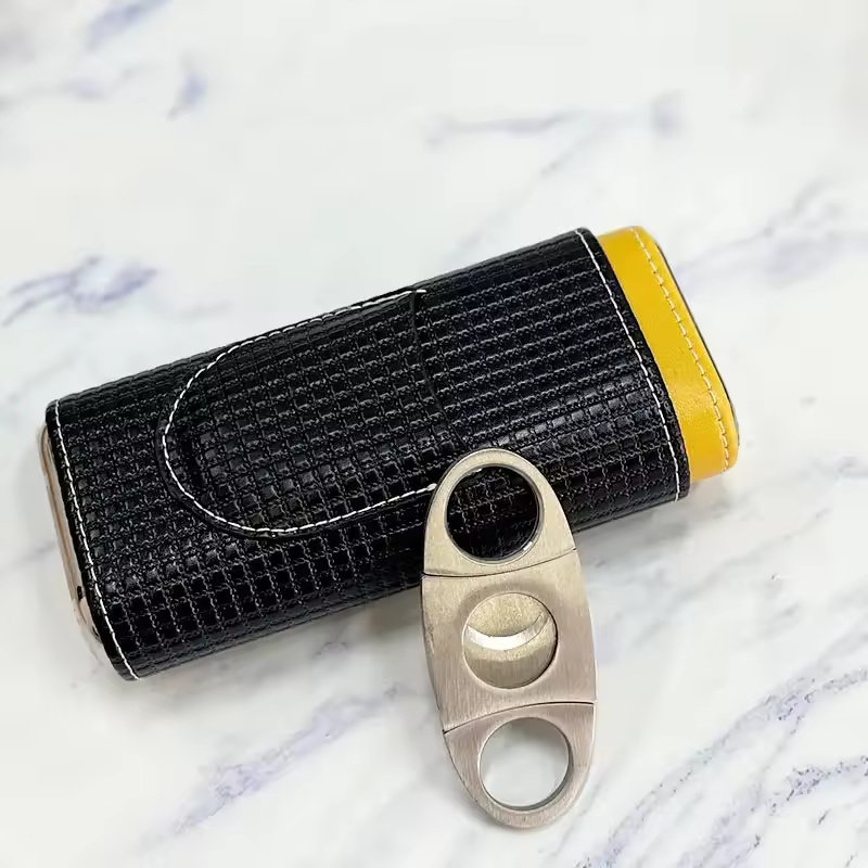 Portable Leather Cigar Humidor - огляд і ціна Cigar Cutter Set