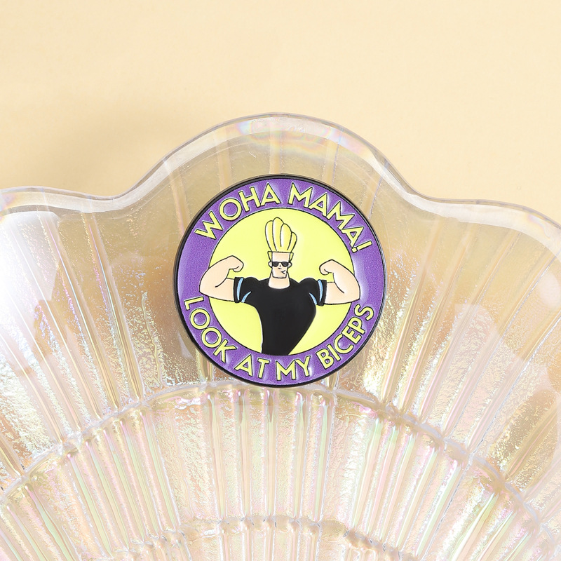 Classic Game Figure Badge Cosp - огляд і ціна Men Accessories Look