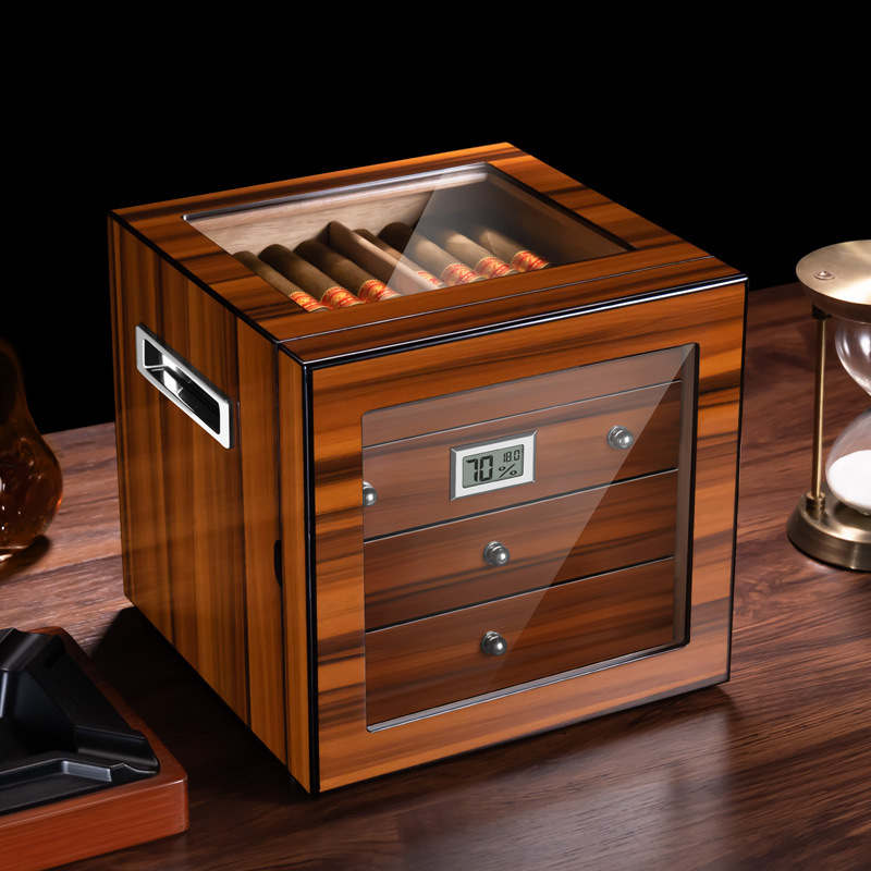 Advanced Cigar Cabinet Moistur - огляд і ціна Cigar Cutter Set